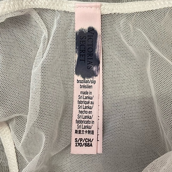 New! SET Victoria’s Secret Dream Angels Cream Push Up Bra and Panty 10468 - Picture 9 of 10